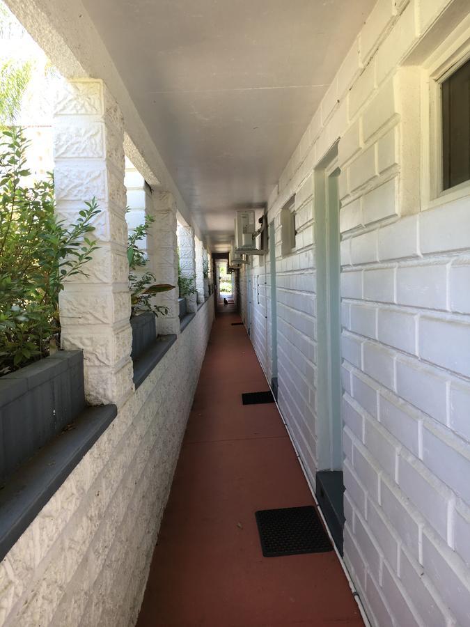 Plantation Retro Motel Tyndale Экстерьер фото