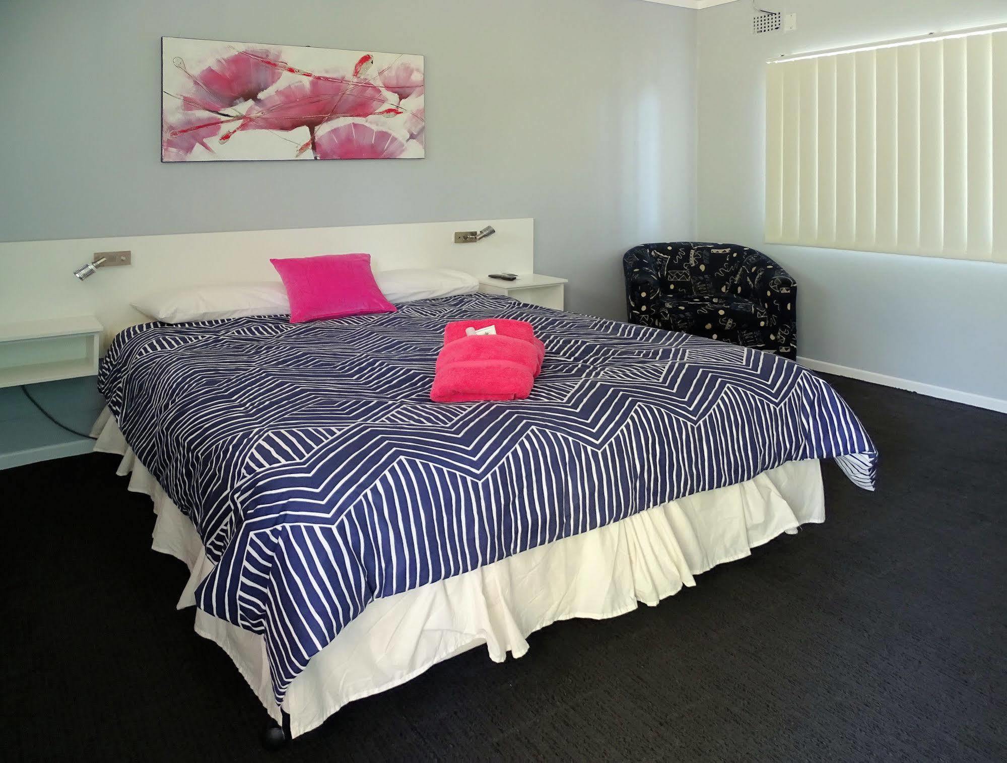 Plantation Retro Motel Tyndale Экстерьер фото